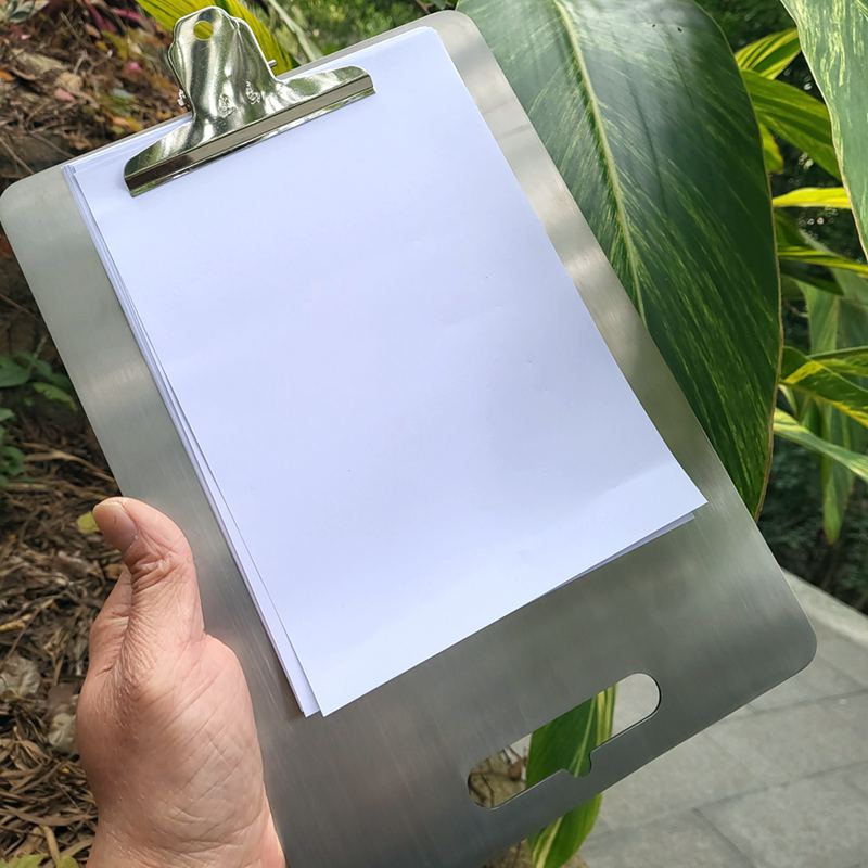 Thick Titanium Alloy Cutting B - Camp Cutting Board 评论和价格